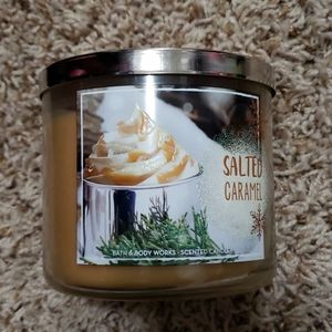 Brand new 3 wick candle